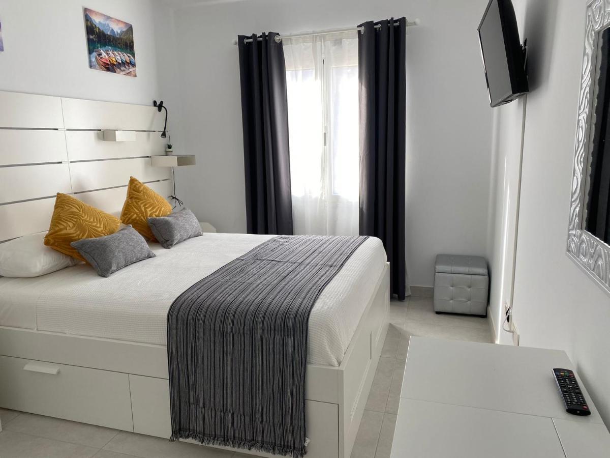 White Suite Deluxe Costa Teguise Exteriör bild