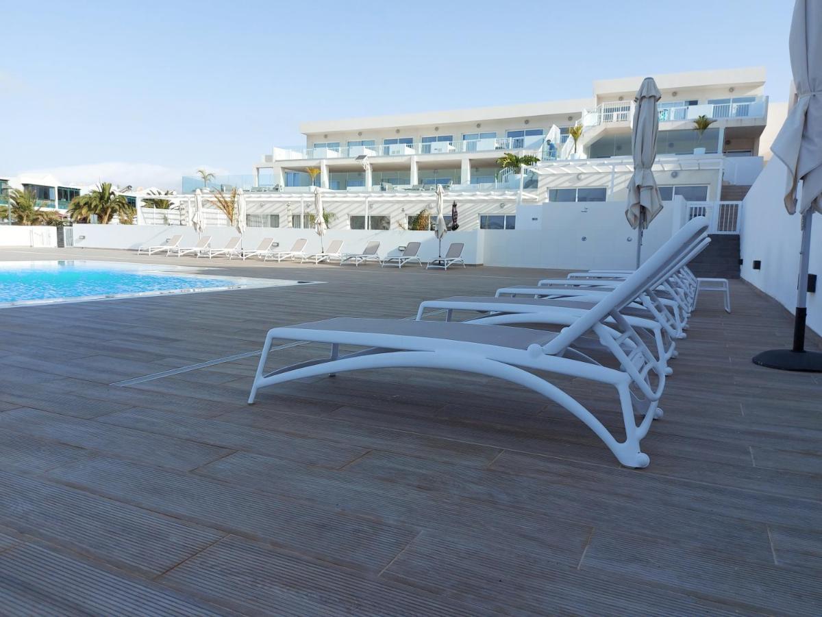 White Suite Deluxe Costa Teguise Exteriör bild