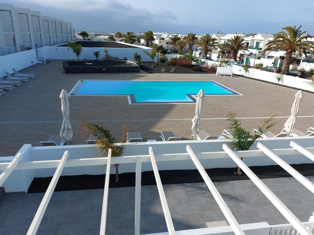 White Suite Deluxe Costa Teguise Exteriör bild