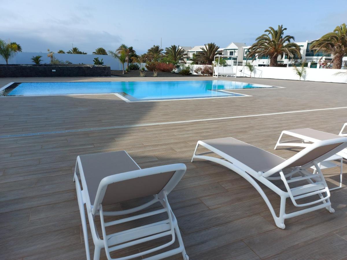 White Suite Deluxe Costa Teguise Exteriör bild